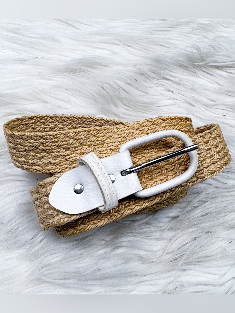 Vintage Straw Raffia Woven White Leather Trim Buckle Belt Preppy Coastal Resort